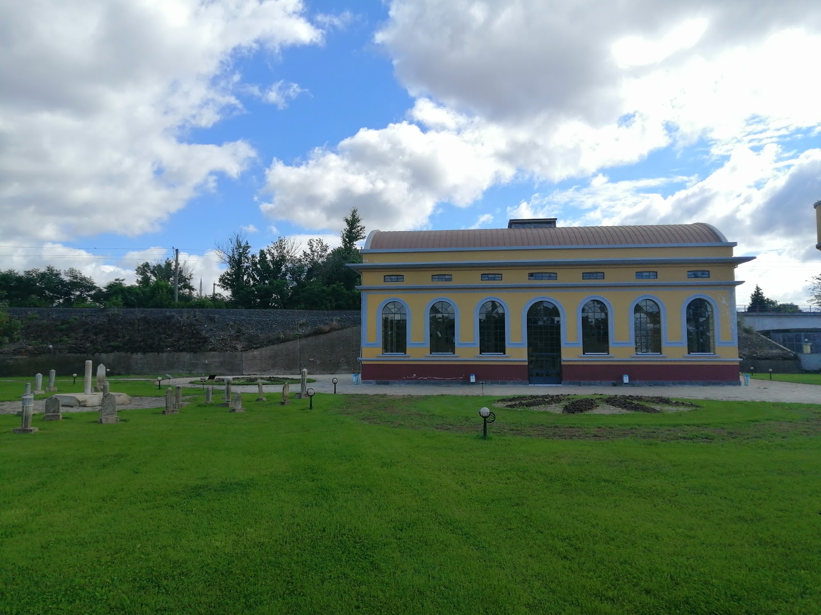 Edirne Belediyesi Atatürk Kültür Merkezi Ve Belediye Konsevatuar Binası — Merkez, Edirne kır düğünü mekanı görsel 7