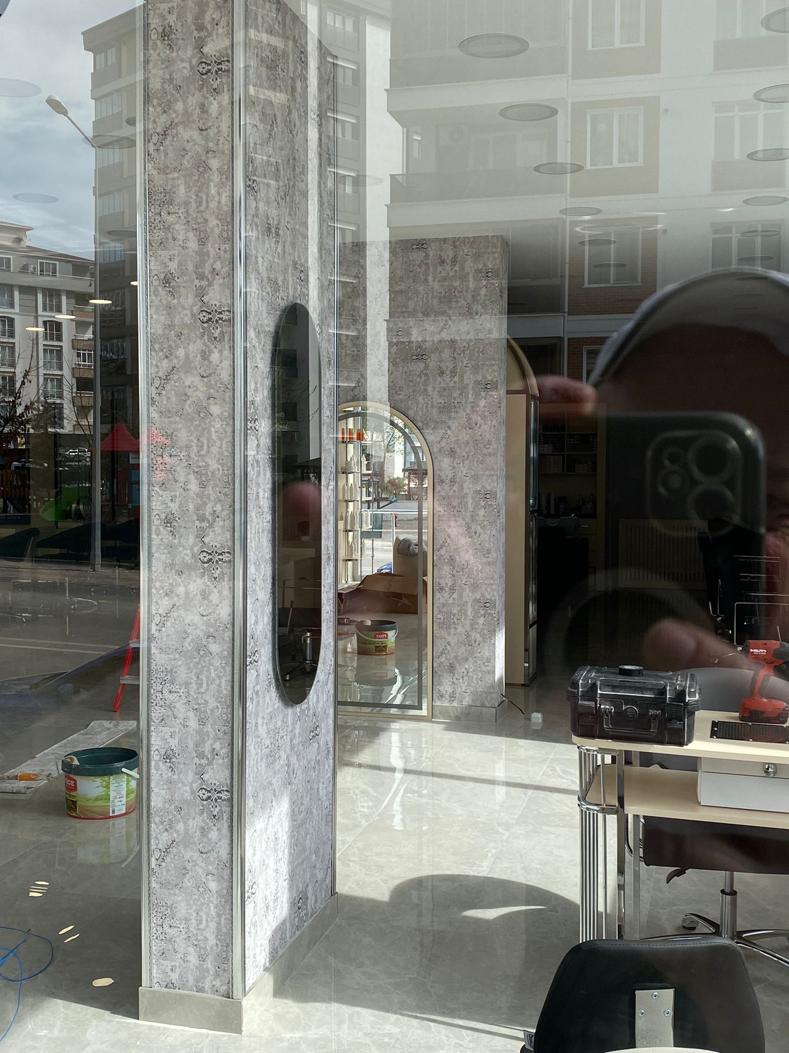 GESH PROFESSIONAL HAİR SALON Gürkan Koç & Semra Koç Hair Desingner Make Up Artist