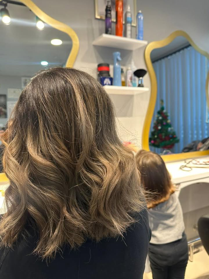 Kuaför Serap Saç Ve Türban Tasarım kır düğünü mekanı — Merkez