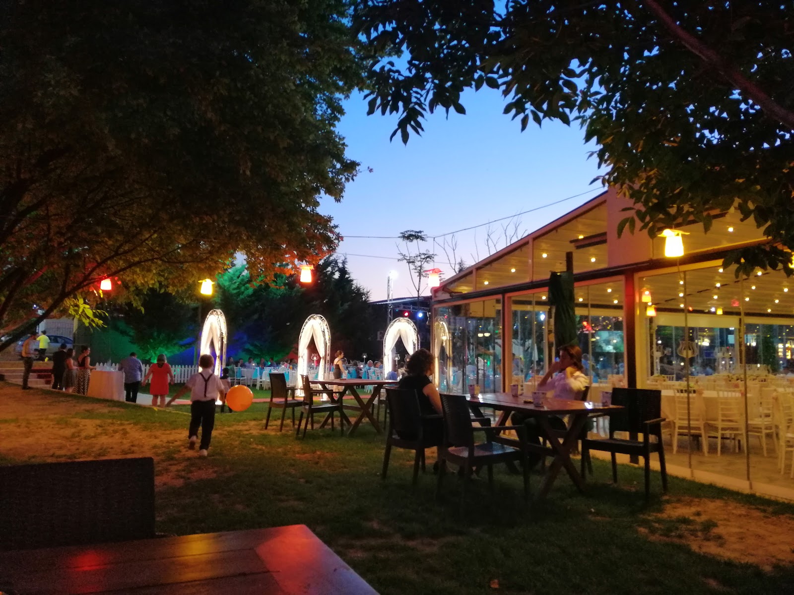 Moonlight Country Garden & Living