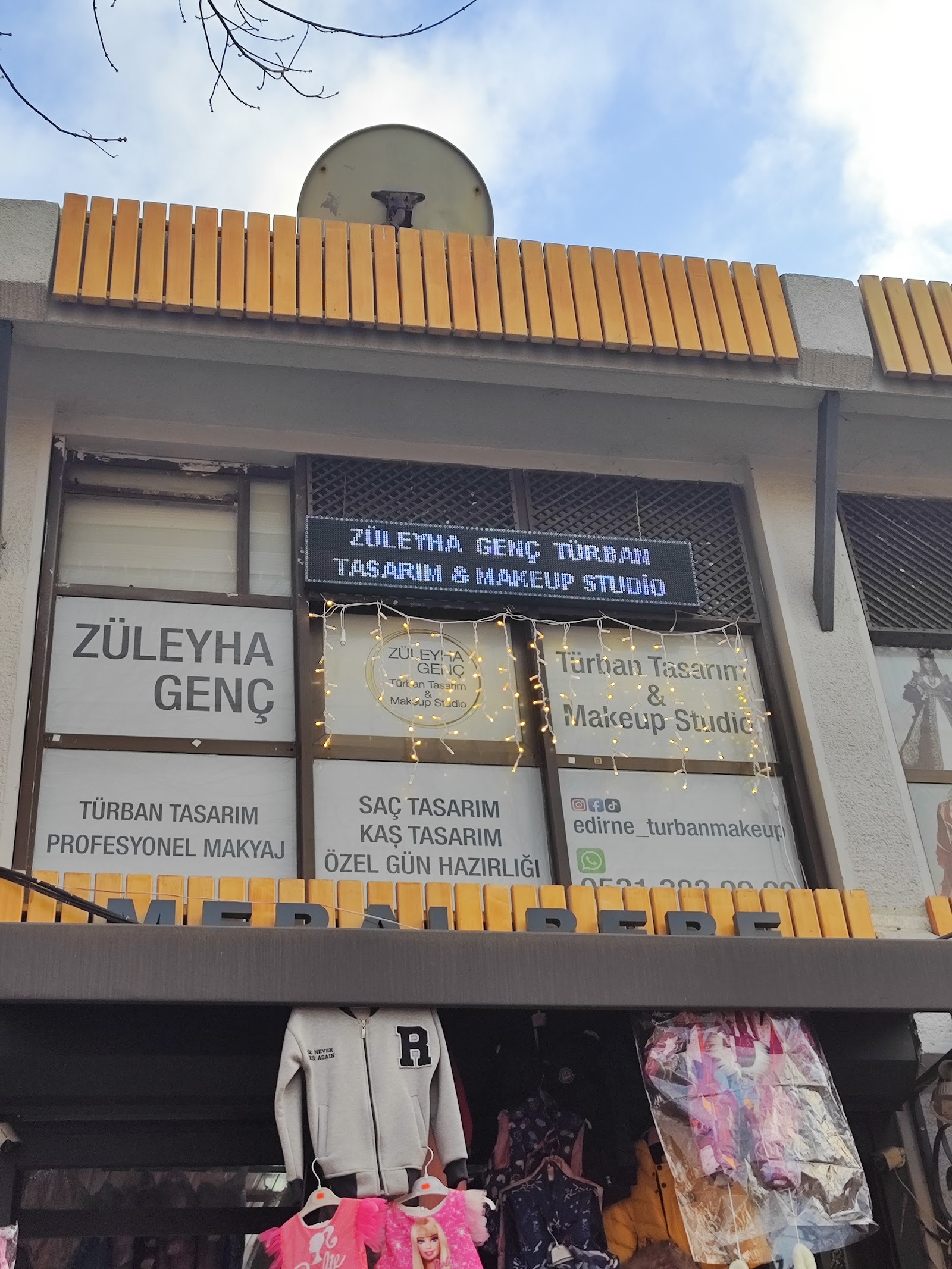 Züleyha Genç Türban Makeup Studio